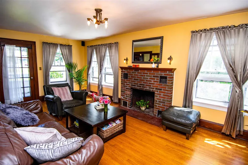 193 Shelburne Street Burlington VT 05401