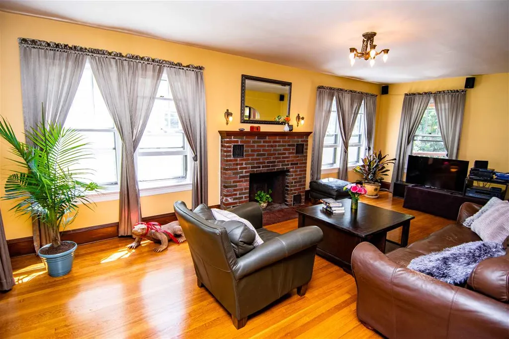 193 Shelburne Street Burlington VT 05401