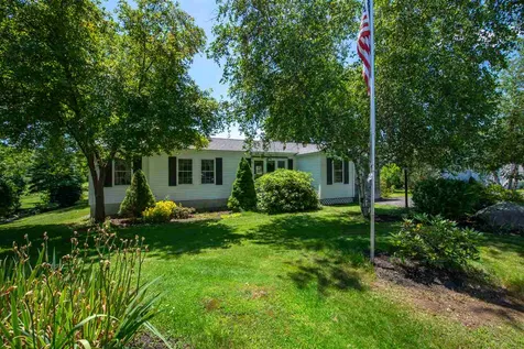 23 Aberdeen Drive Stratham NH 03885