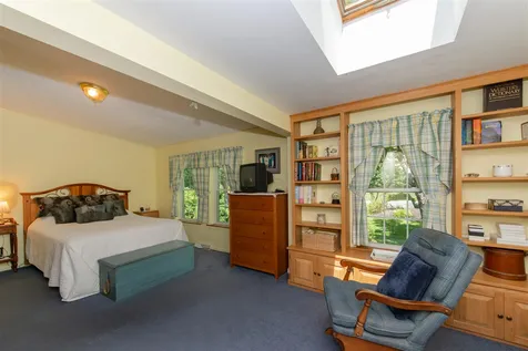 23 Aberdeen Drive Stratham NH 03885