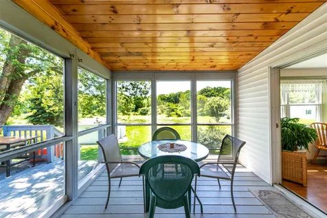23 Aberdeen Drive Stratham NH 03885