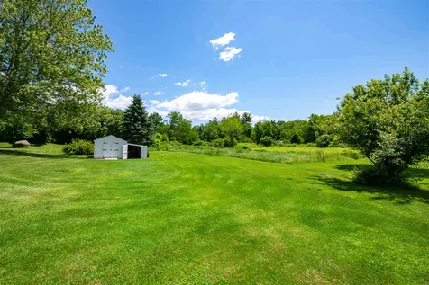 23 Aberdeen Drive Stratham NH 03885