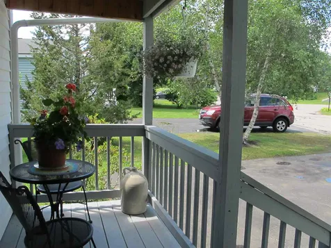 23 Aberdeen Drive Stratham NH 03885