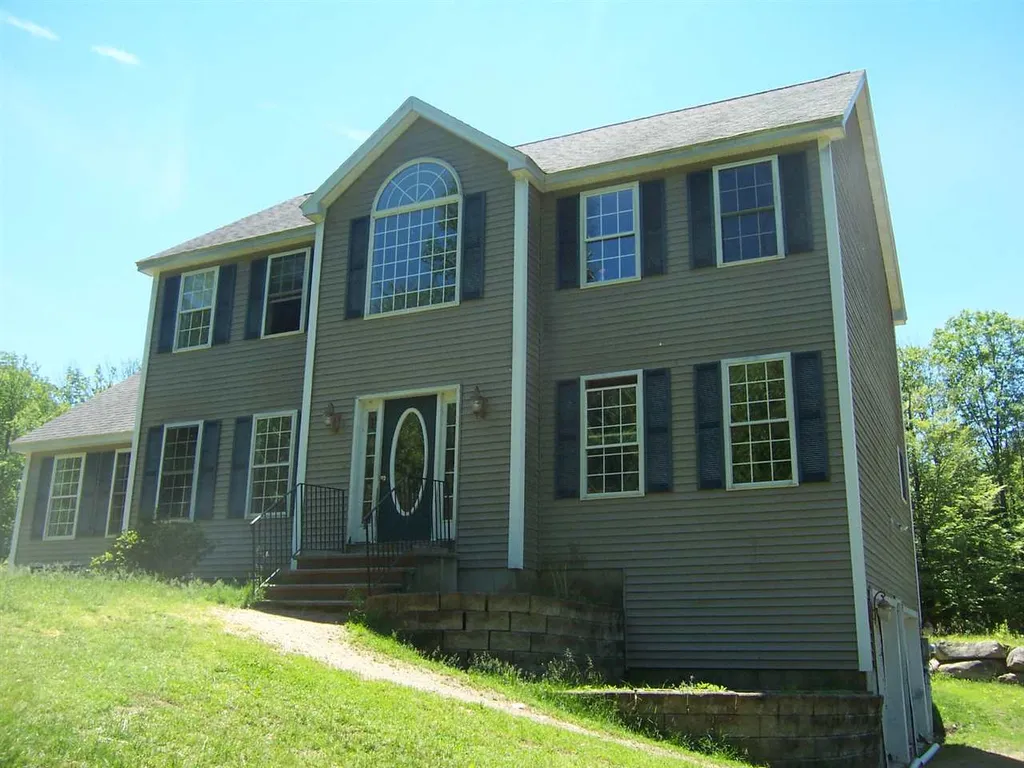 88 Fiske Road Northfield NH 03276