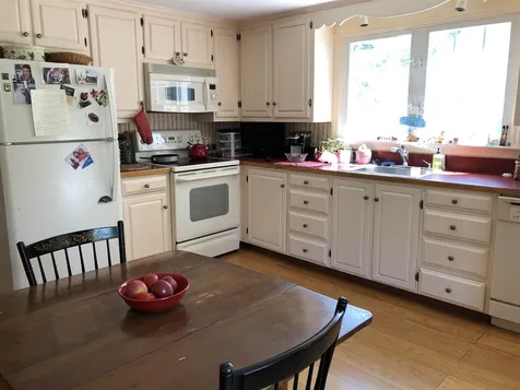 5 Comings Court Exeter NH 03833