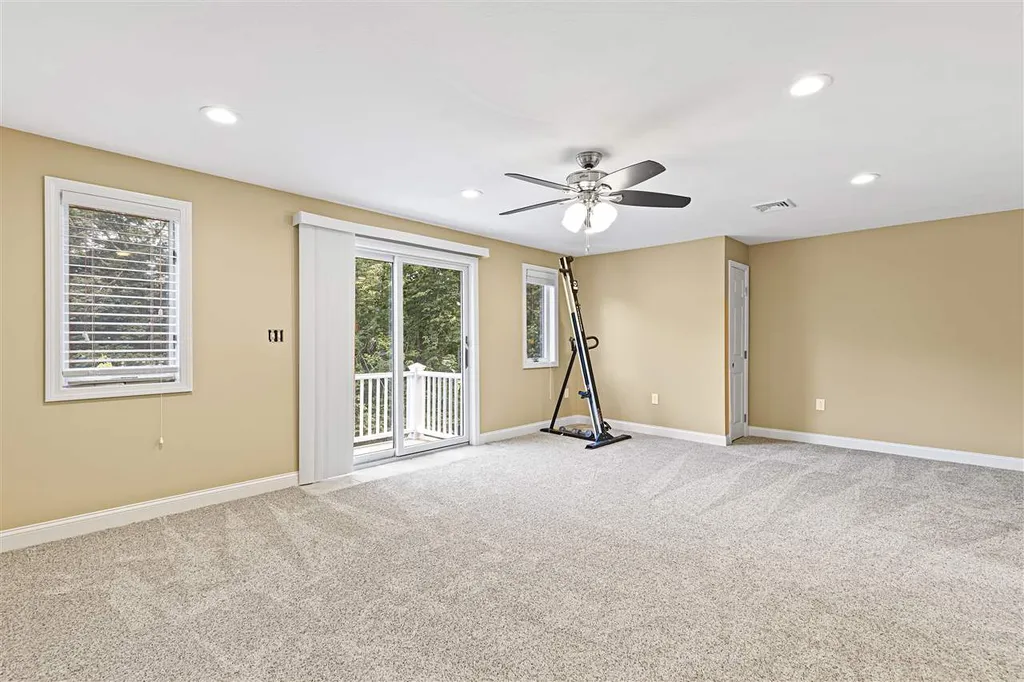 4 Karen Lane Salem NH 03079