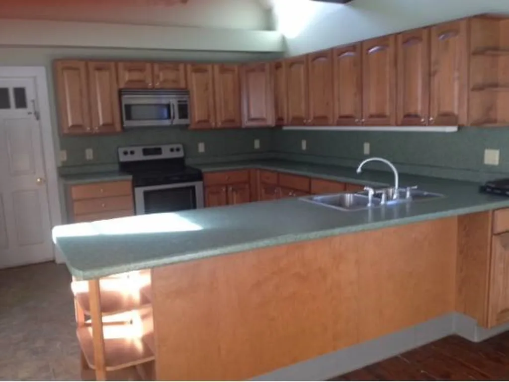 74 Atkinson Street Rockingham VT 05101