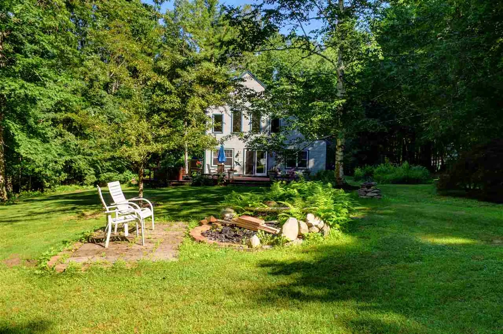 9 Sledding Hill Lane Lee NH 03861