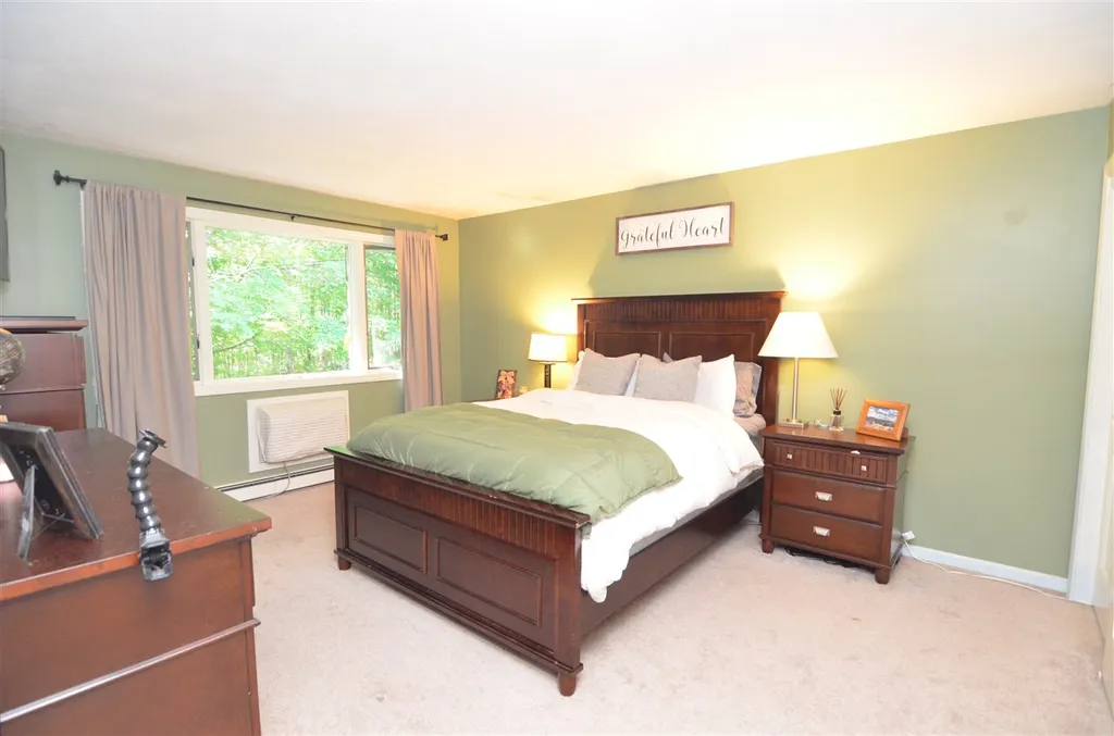 8 Susan Lane Concord NH 03301