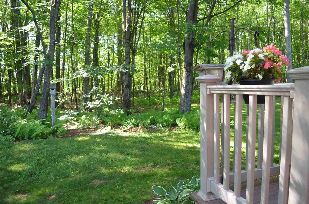 8 Susan Lane Concord NH 03301