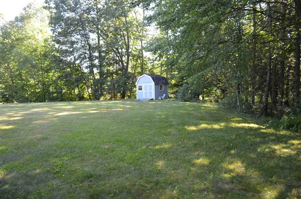 8 Susan Lane Concord NH 03301