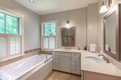 233 Hollow View Road Stowe VT 05672