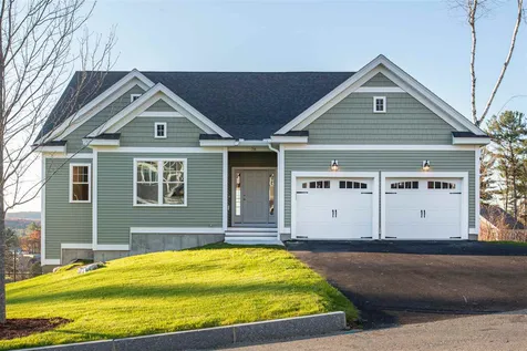 78 Scenic Drive Manchester NH 03104