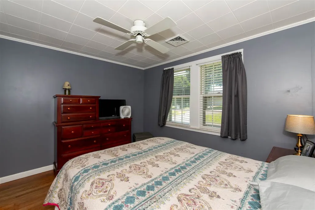 123 Winnicutt Road Stratham NH 03885