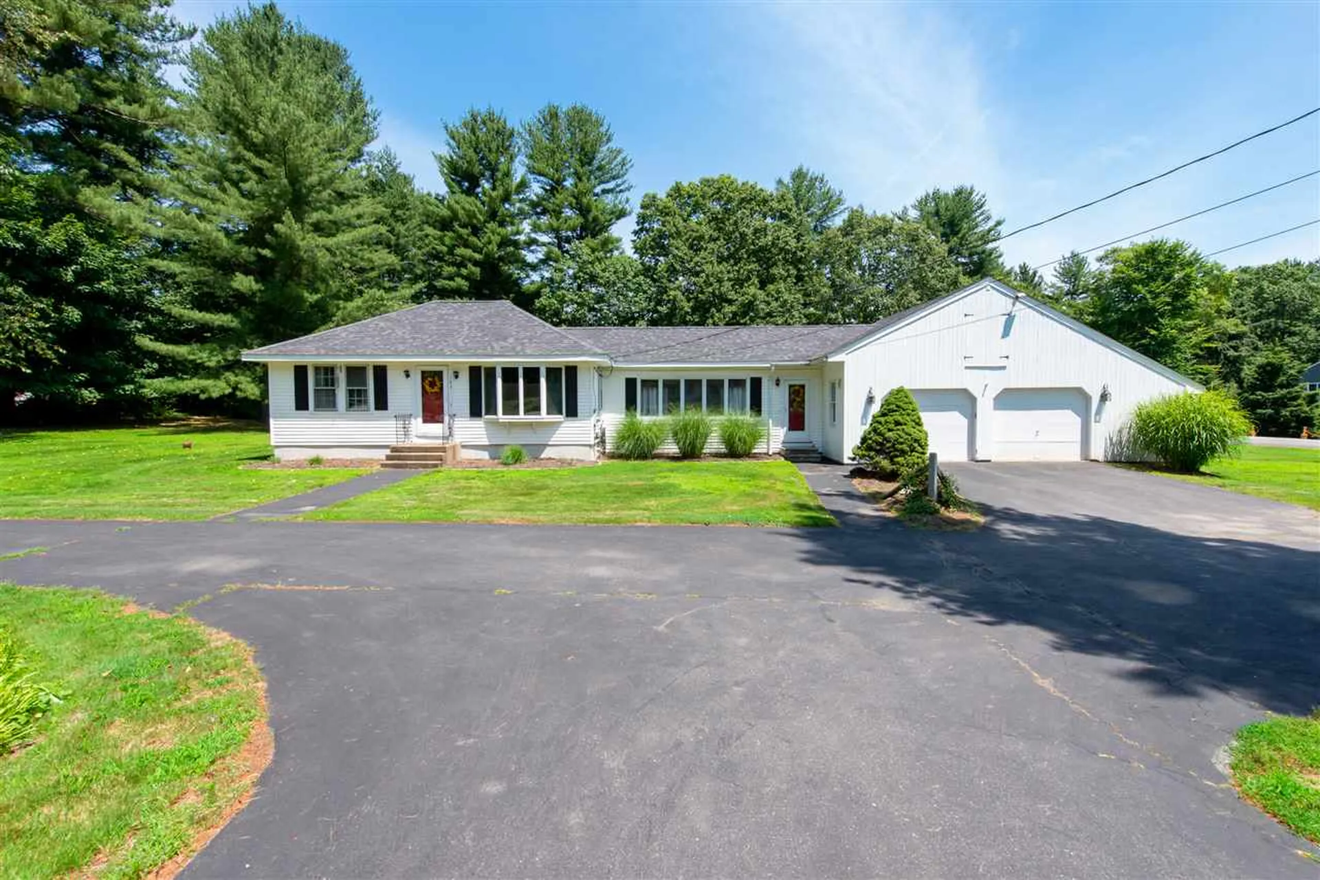 123 Winnicutt Road Stratham NH 03885