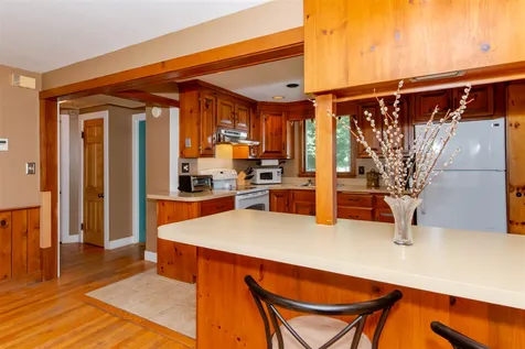 123 Winnicutt Road Stratham NH 03885