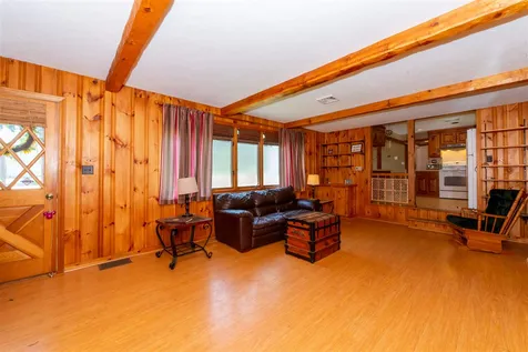 123 Winnicutt Road Stratham NH 03885