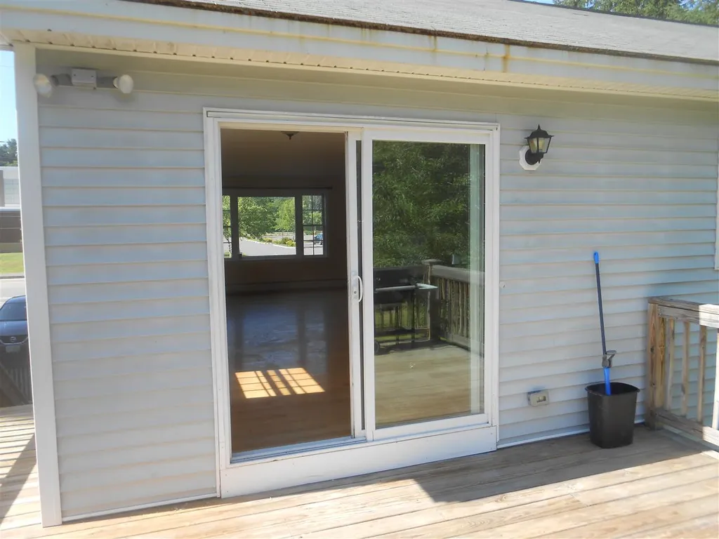 19 Stackpole Road Somersworth NH 03878