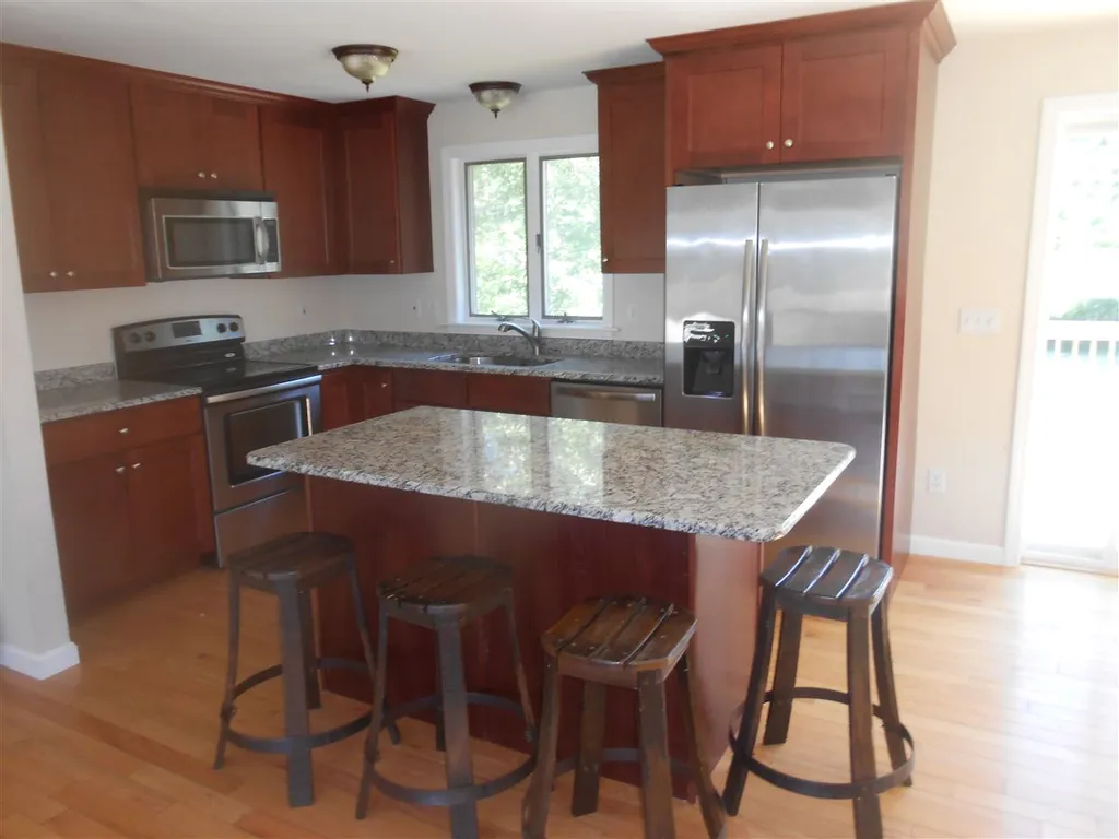 19 Stackpole Road Somersworth NH 03878