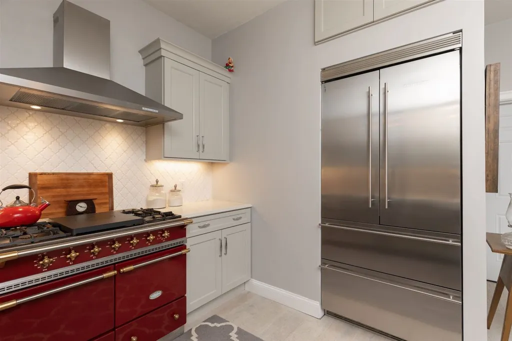 121 Daniel Street Portsmouth NH 03801
