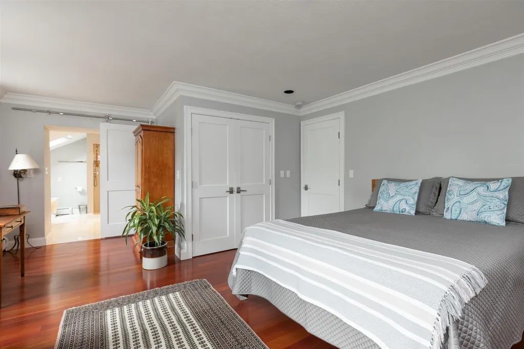 121 Daniel Street Portsmouth NH 03801