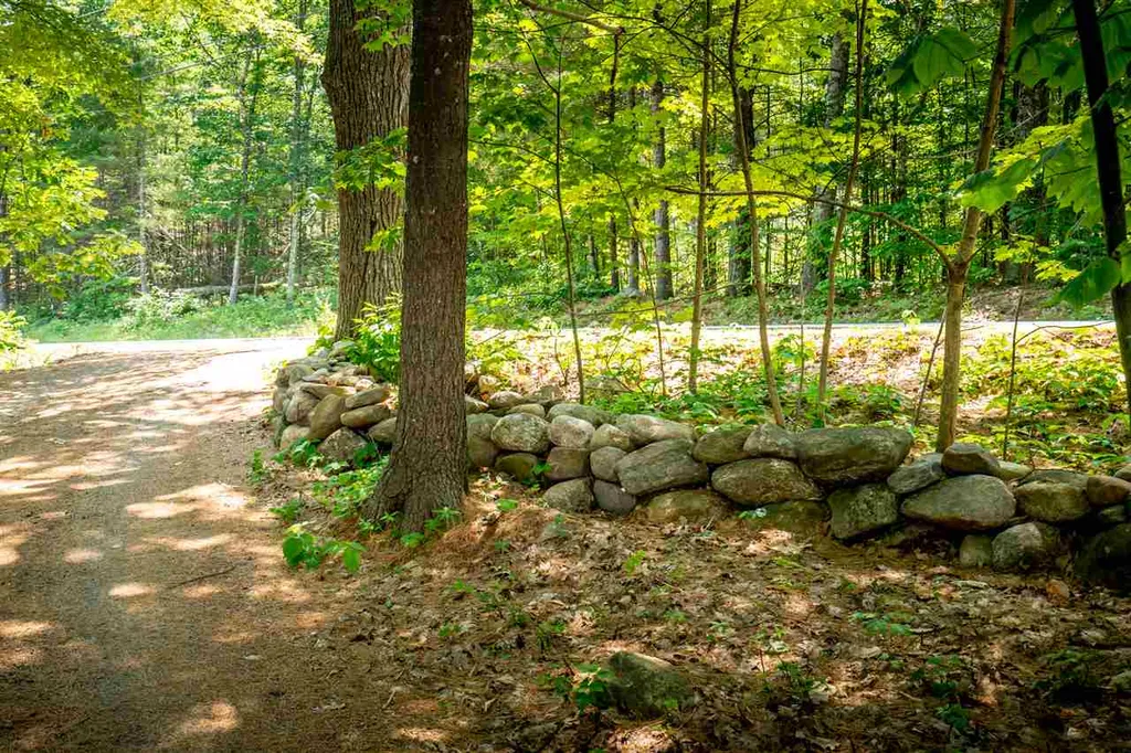 193 Bean Hill Road Belmont NH 03220