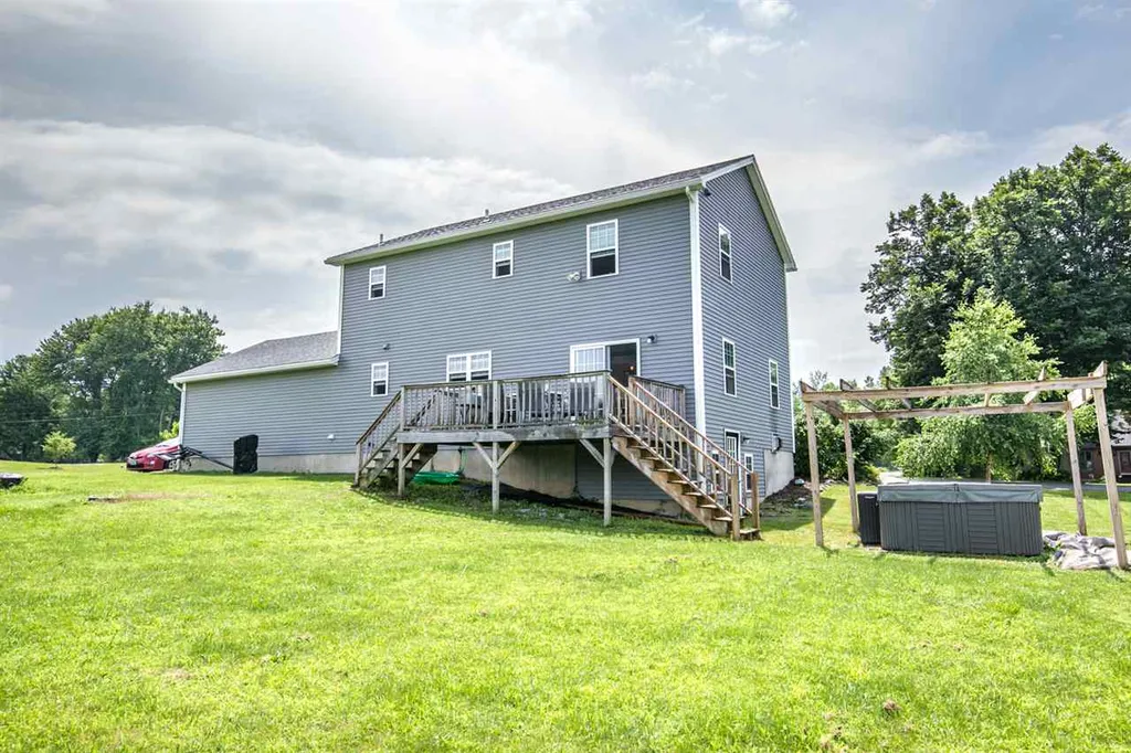 1618 Mill River Road Georgia VT 05478