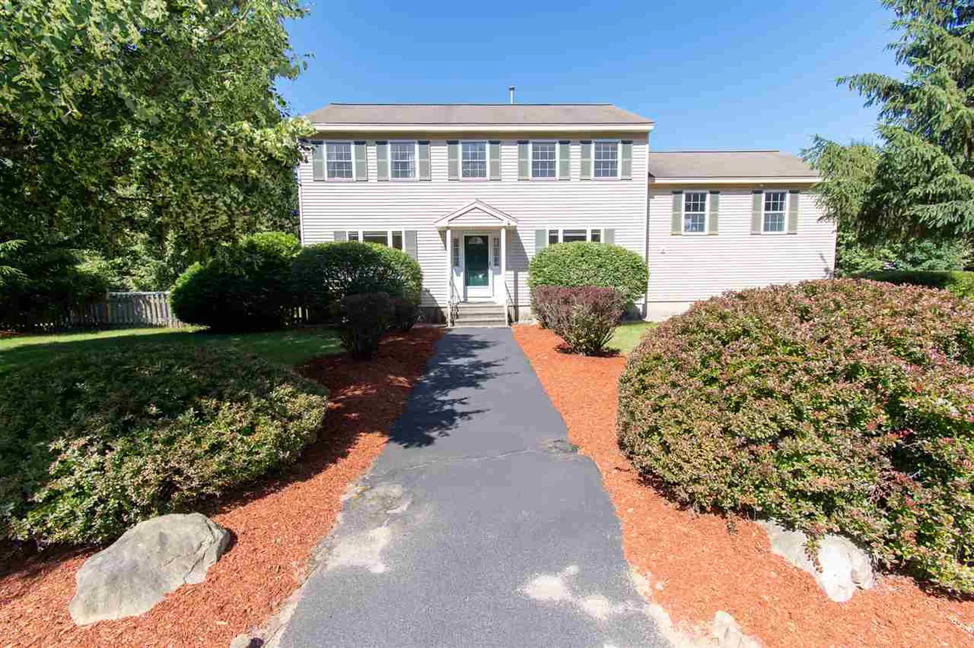 16 Independence Drive Merrimack NH 03054