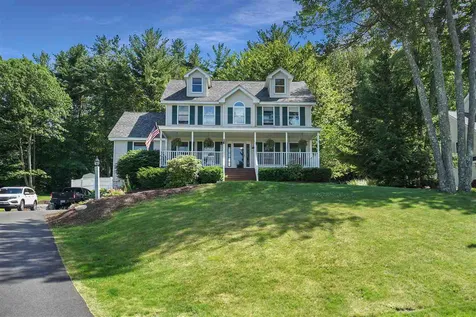 17 Tyler Drive Goffstown NH 03045