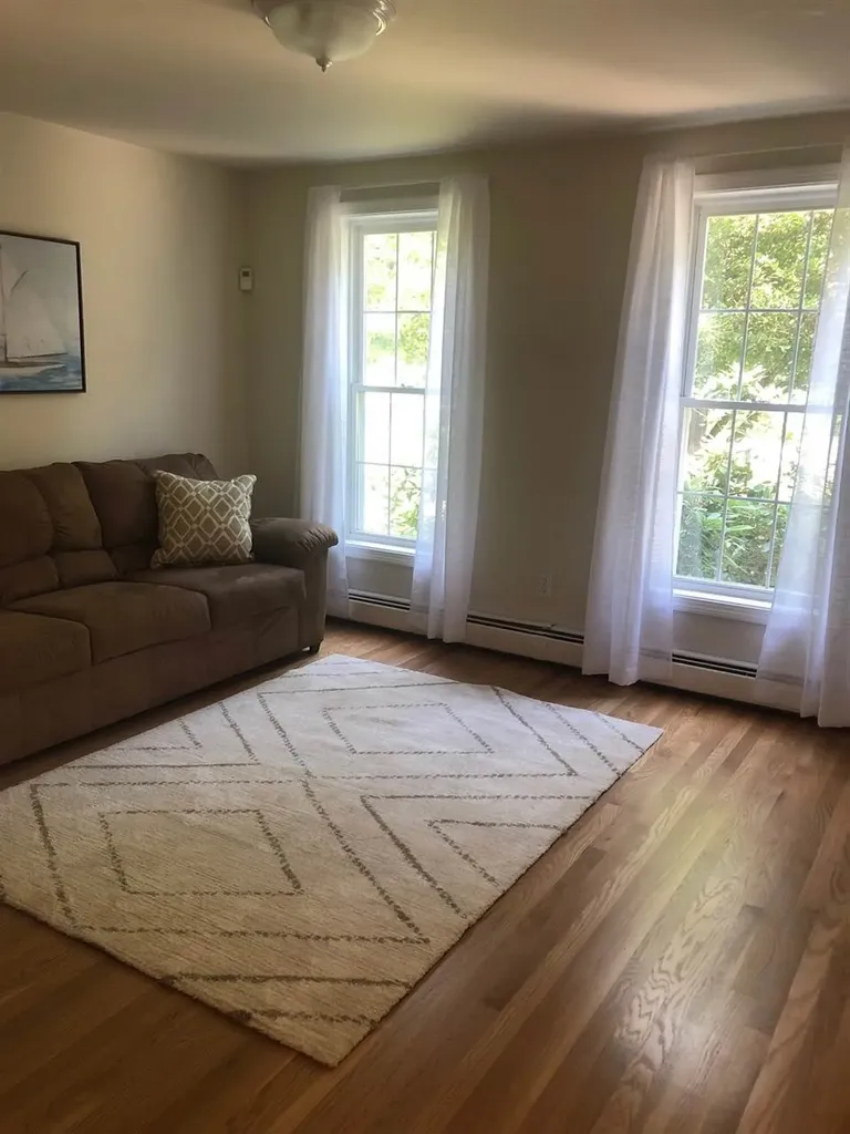20 Heritage Drive Hampton NH 03842