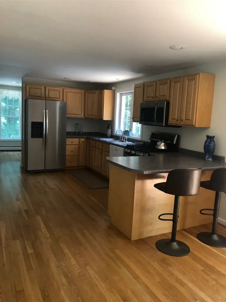 20 Heritage Drive Hampton NH 03842