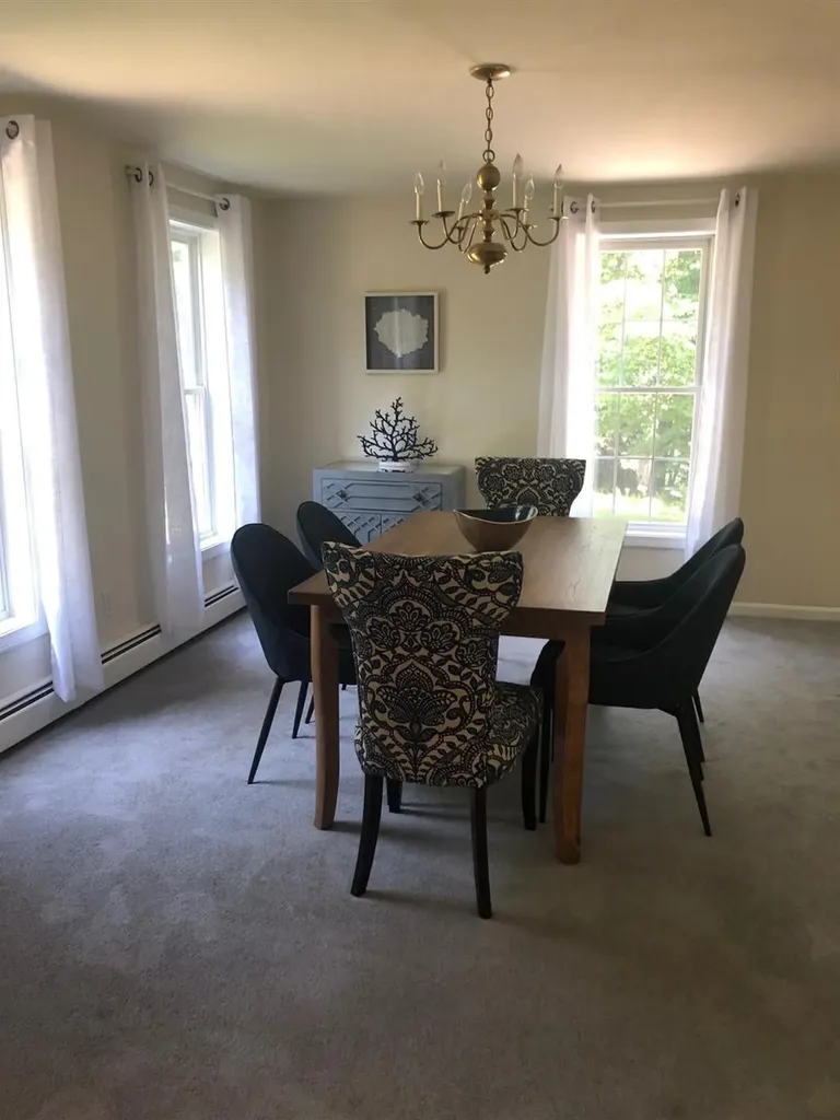 20 Heritage Drive Hampton NH 03842