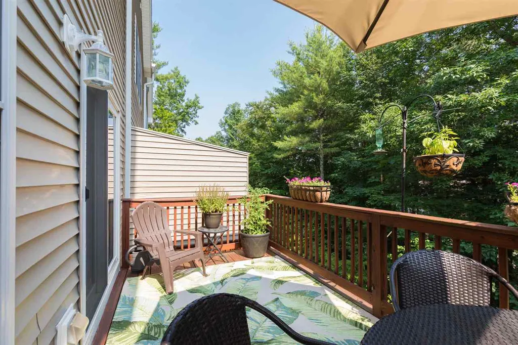 57 Magnolia Lane Newmarket NH 03857
