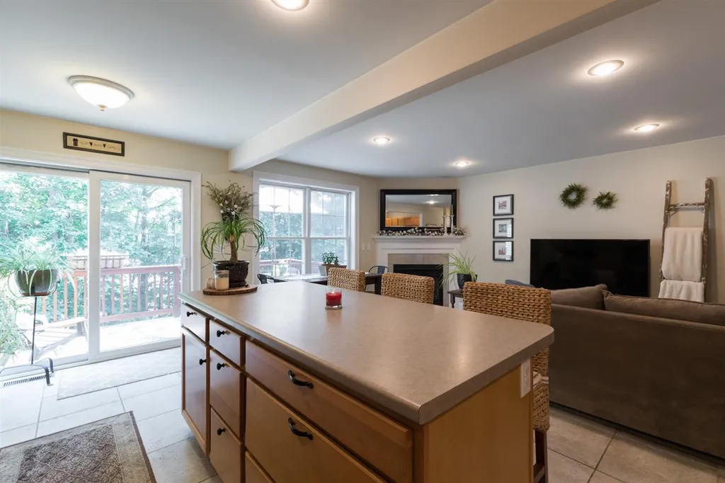 57 Magnolia Lane Newmarket NH 03857