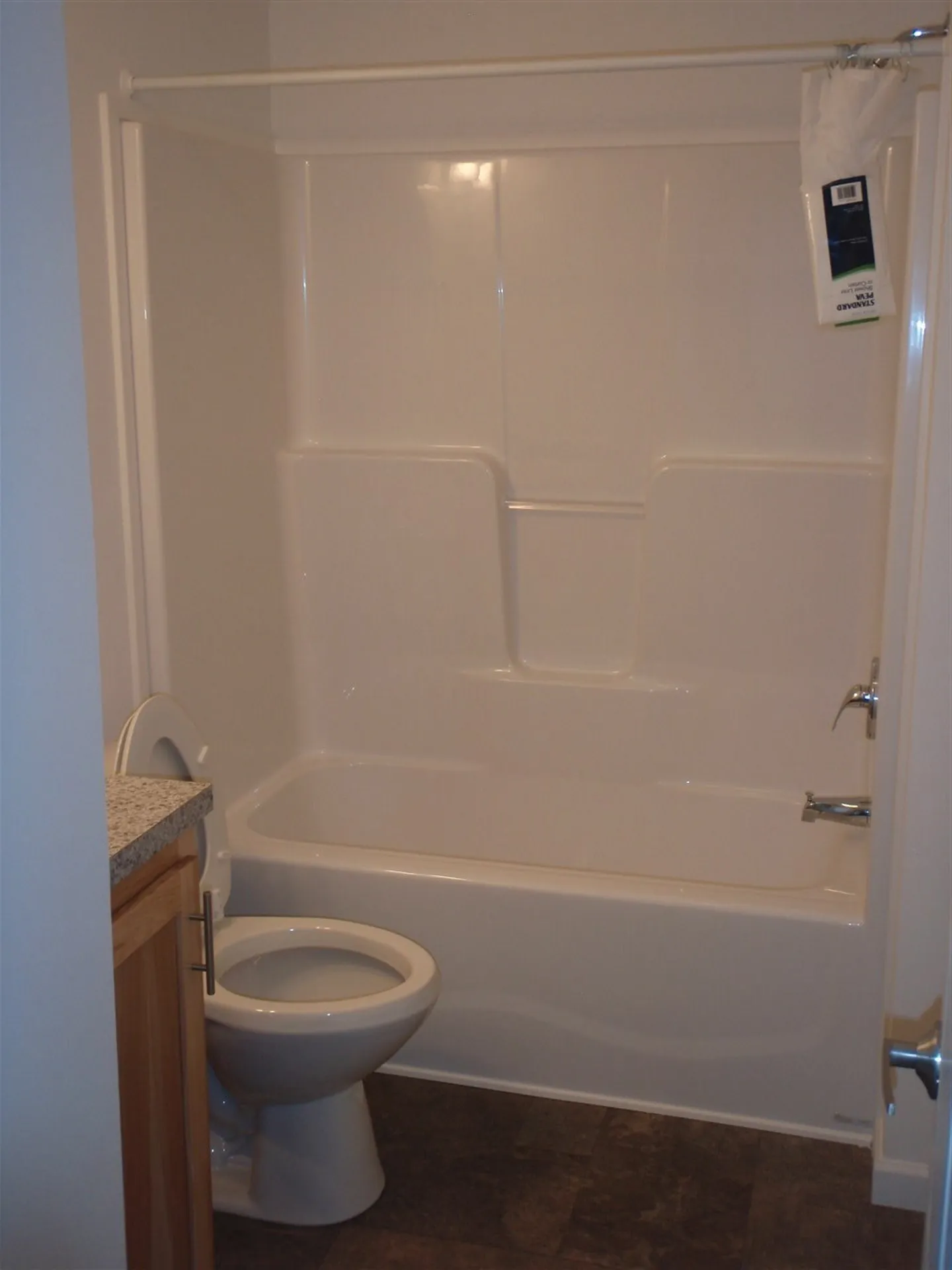 4 Ponderosa Avenue Nashua NH 03062