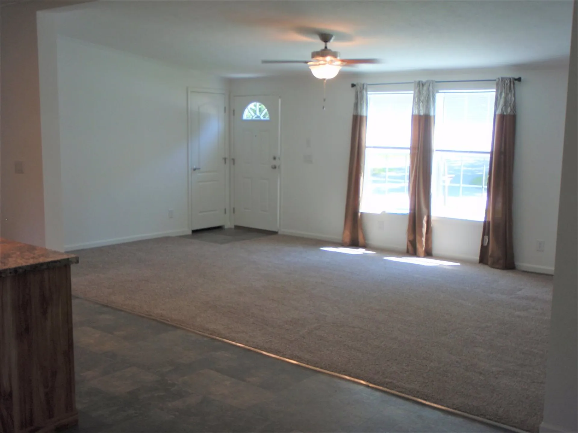 4 Ponderosa Avenue Nashua NH 03062