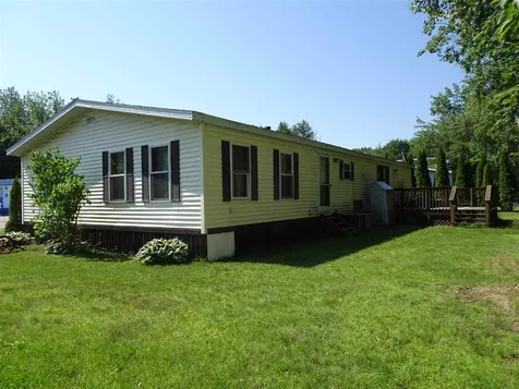 11 Sandstone Lane Rochester NH 03867