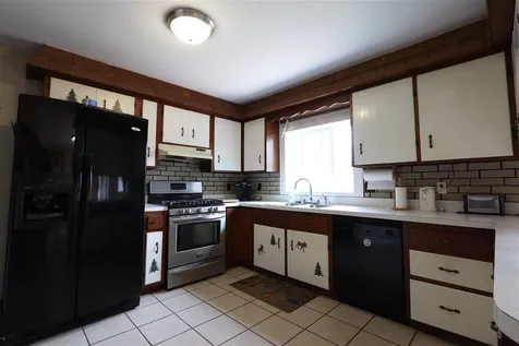 517 South Lunenburg Road Lunenburg VT 05906