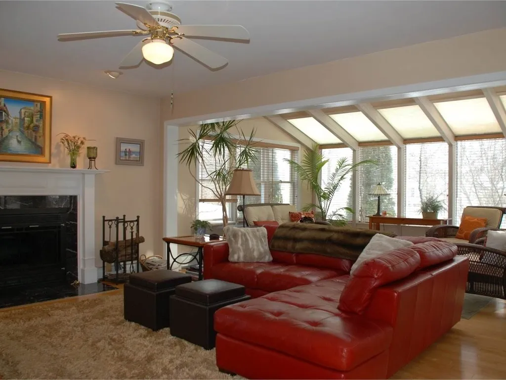 88 Nottingham Lane Burlington VT 05408