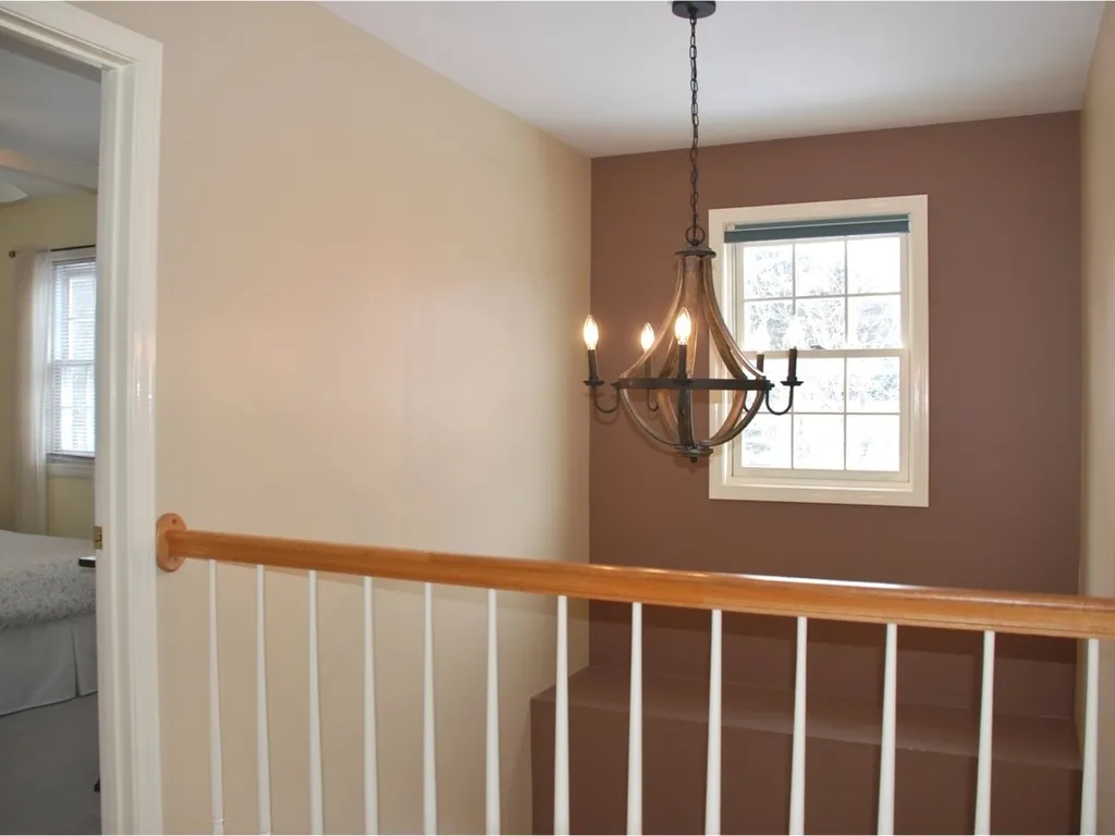 88 Nottingham Lane Burlington VT 05408