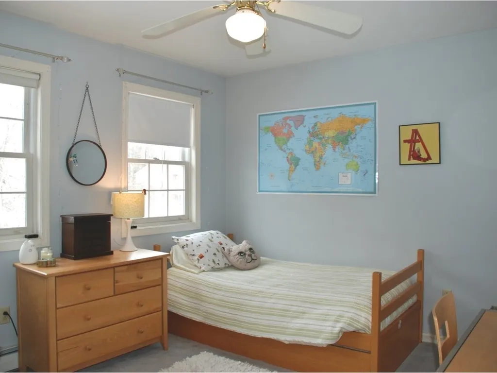 88 Nottingham Lane Burlington VT 05408
