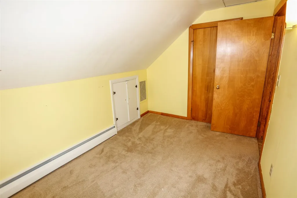 36 Fenton Street Manchester NH 03102