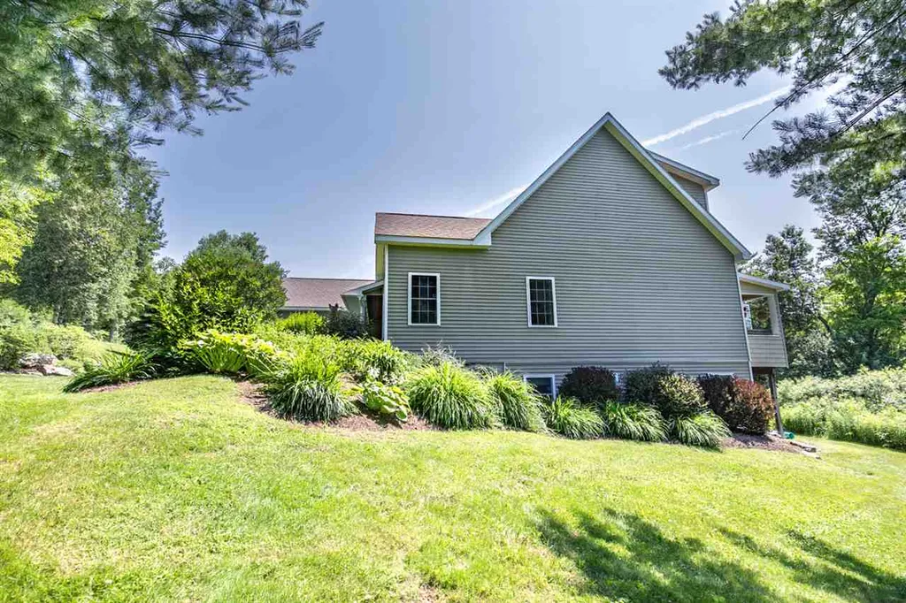 180 Cady Hill Road Stowe VT 05672