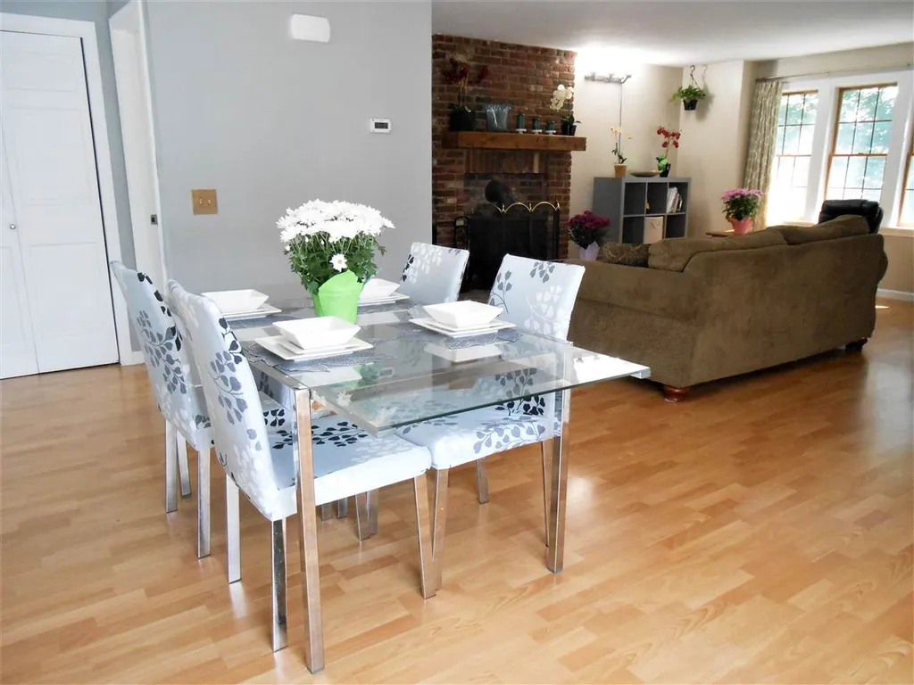 19 Littleworth Road Dover NH 03820