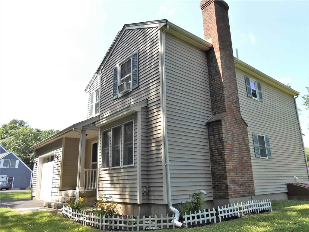 19 Littleworth Road Dover NH 03820