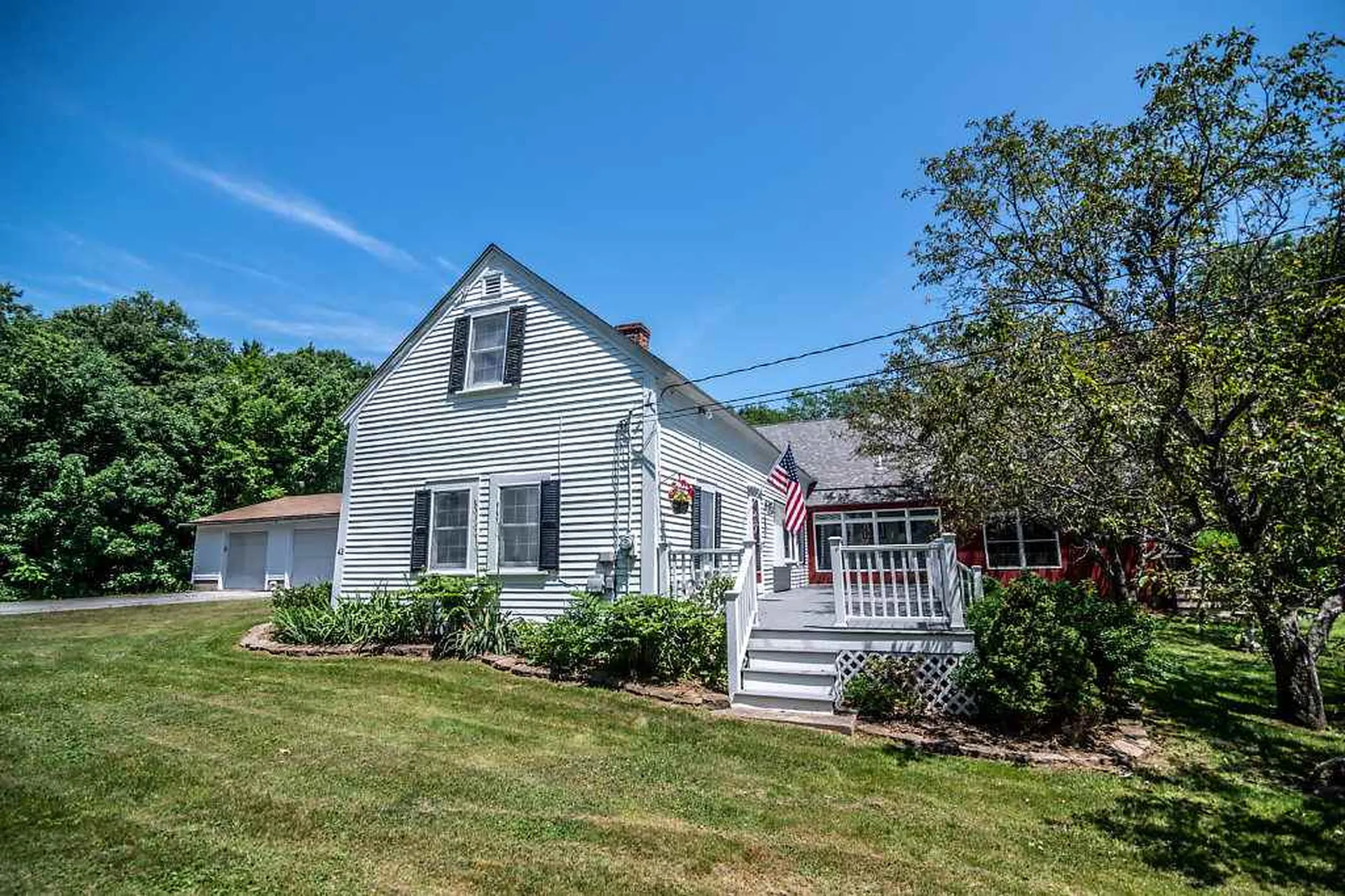 42 Buttermilk Lane Middleton NH 03887