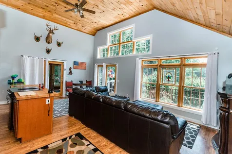 42 Buttermilk Lane Middleton NH 03887