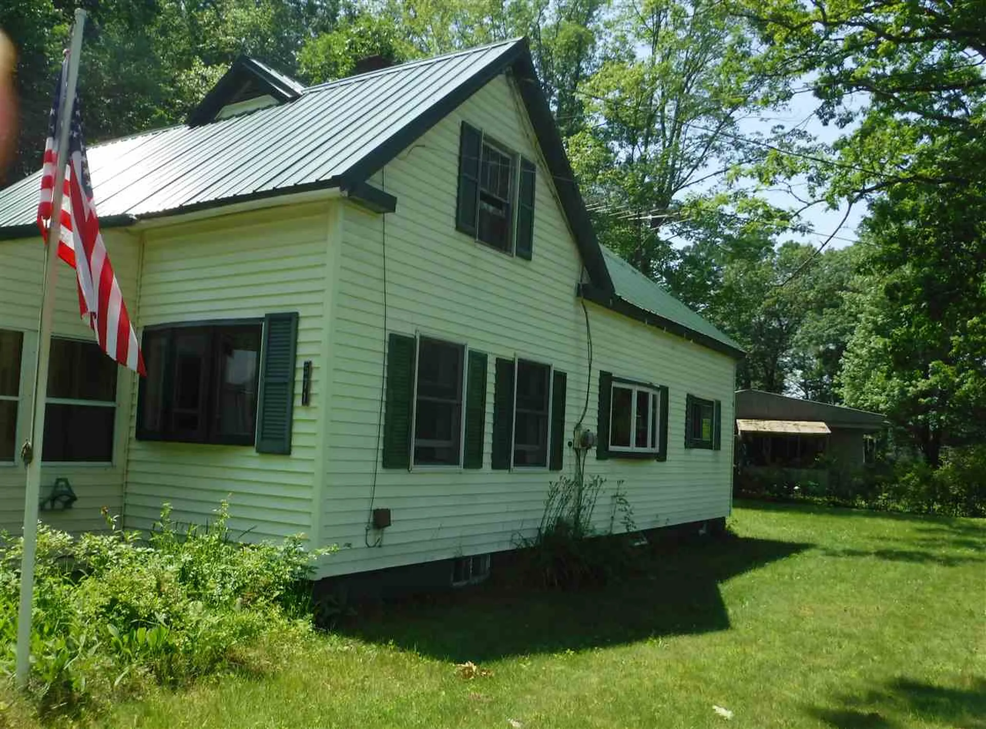 571 Lovers Lane Road Charlestown NH 03603