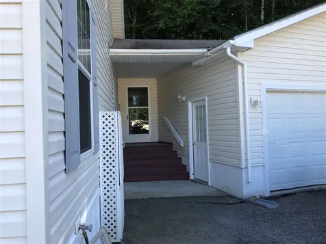 617 Benton Drive Laconia NH 03246
