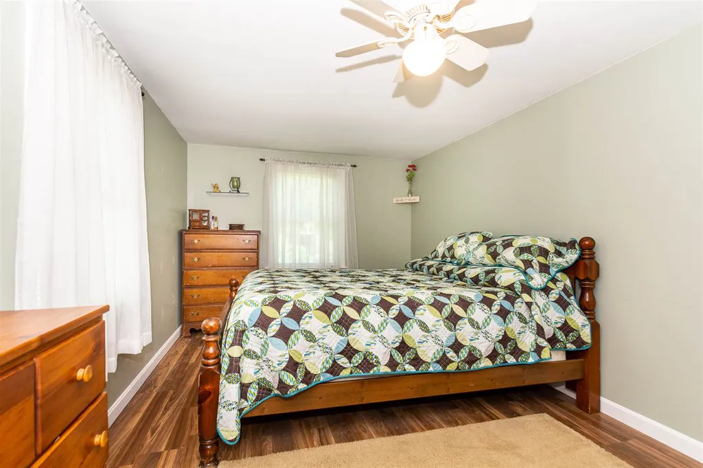 58 Fordway Extension Derry NH 03038